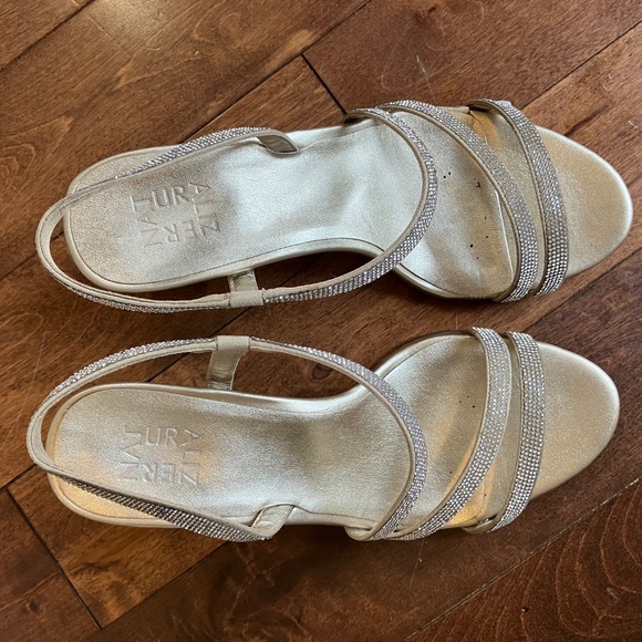 Naturalizer Vanessa Strappy Sandal - Picture 3 of 8